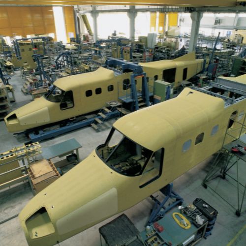 Abrasivos en Aeronáutica Hangar de construcción